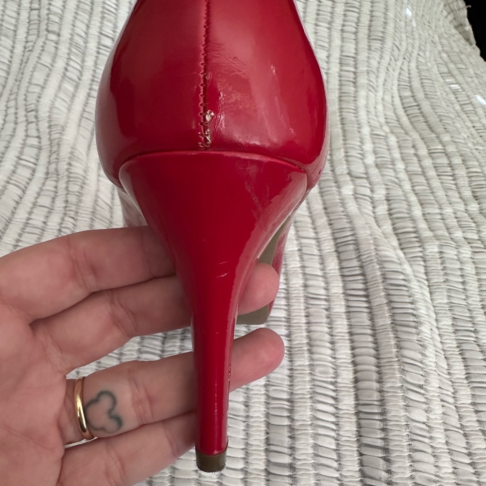 SM New York red heels - Picture 5 of 6